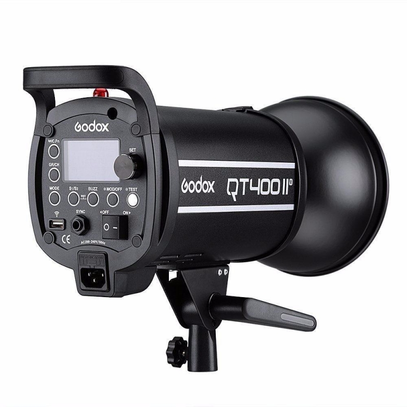 Импульсный источник света Godox QT400