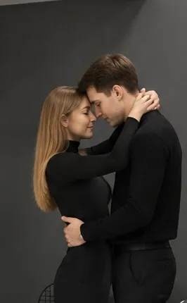 Love story для пары — фотосессия в зале Цирконий, PhotoHub